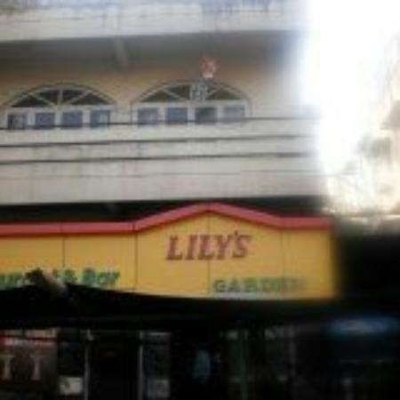 Lily's Garden Restaurant & Bar